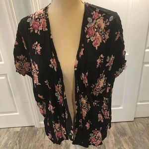 Black Floral Kimono